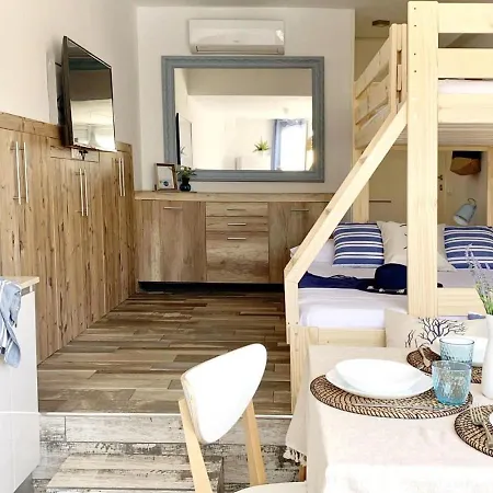 Apartbeach La Brisa Y Frente Playa Apartment
